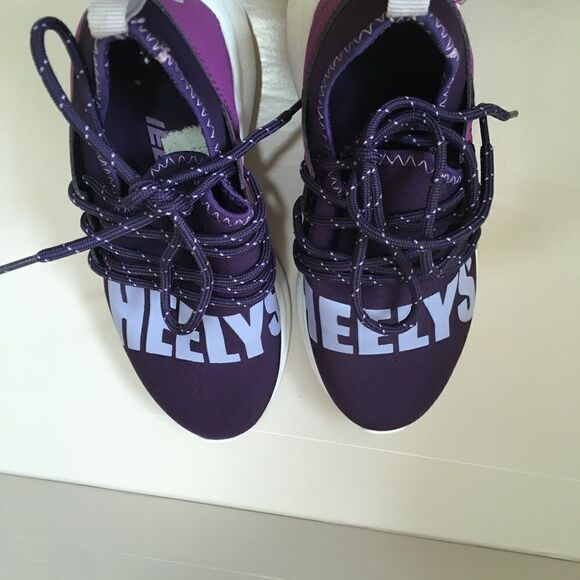 HEELYS IN PURPLE - Picture 5 of 6